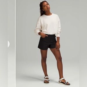 Lululemon City Sleek 5 pocket short size 28